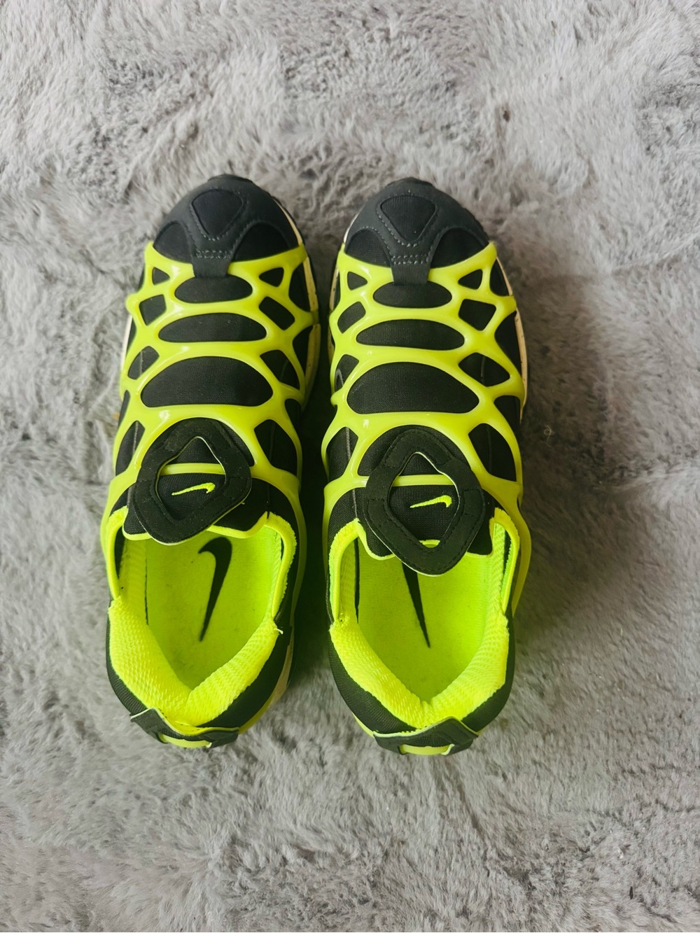 Nike Kids Neon Yellow and Black Slip-On Athletic Sneakers Glow in the Dark